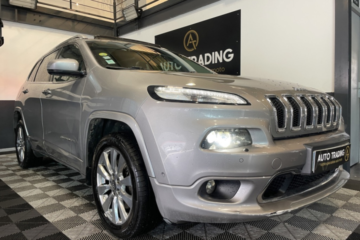 JEEP CHEROKEE