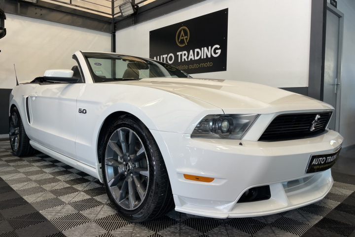 ford mustang 