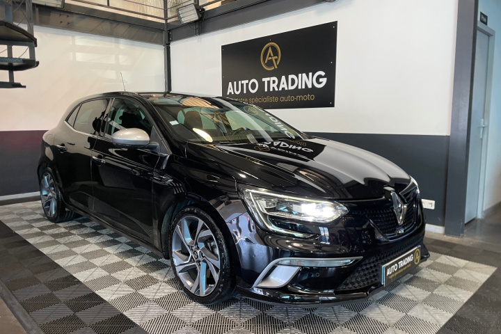 RENAULT MEGANE IV BERLINE