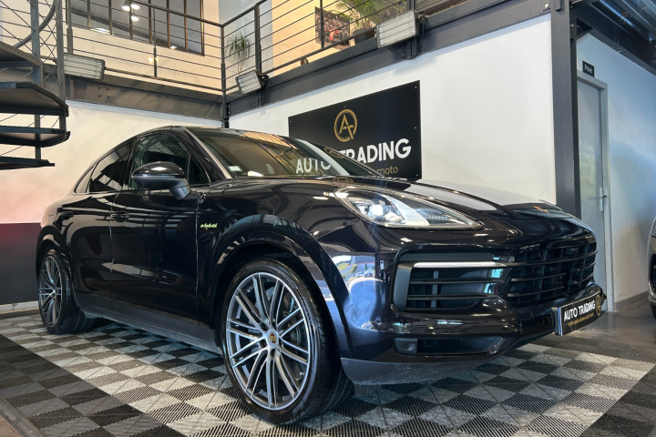 PORSCHE CAYENNE COUPE