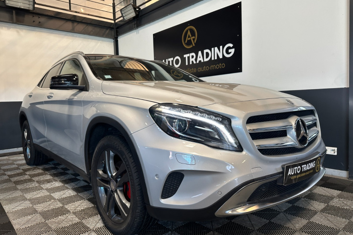 MERCEDES CLASSE GLA