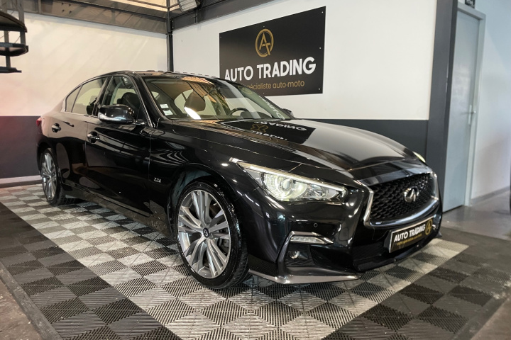 INFINITI Q50