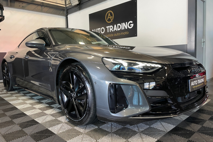 AUDI E-TRON GT