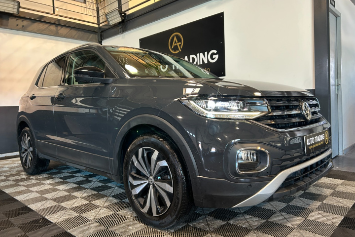 VOLKSWAGEN T-CROSS