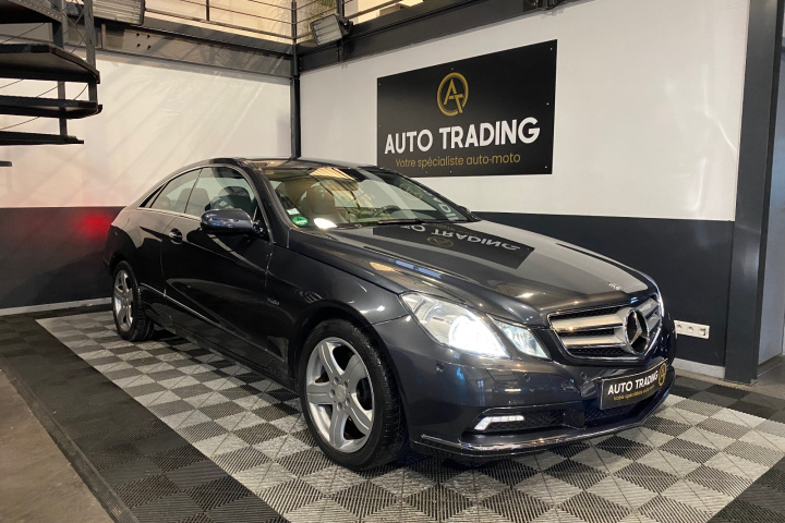 MERCEDES CLASSE E COUPE