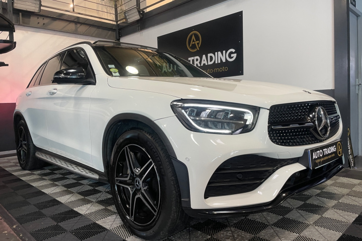 MERCEDES GLC