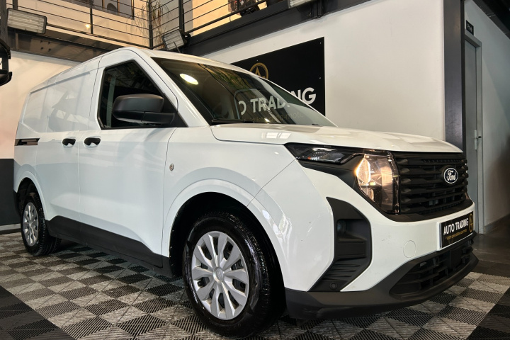 FORD TRANSIT COURIER FOURGON
