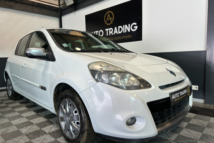 RENAULT CLIO III