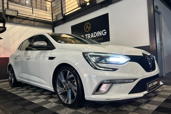 RENAULT MEGANE IV BERLINE