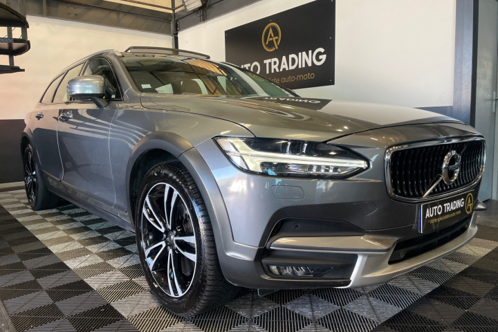 VOLVO V90 CROSS COUNTRY