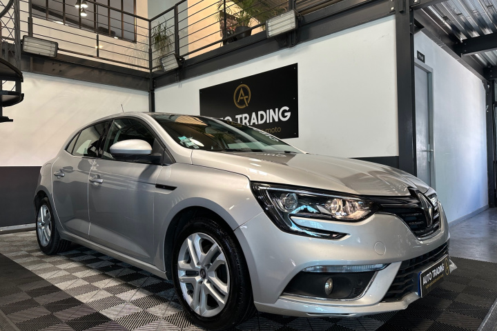 RENAULT MEGANE IV BERLINE BUSINESS