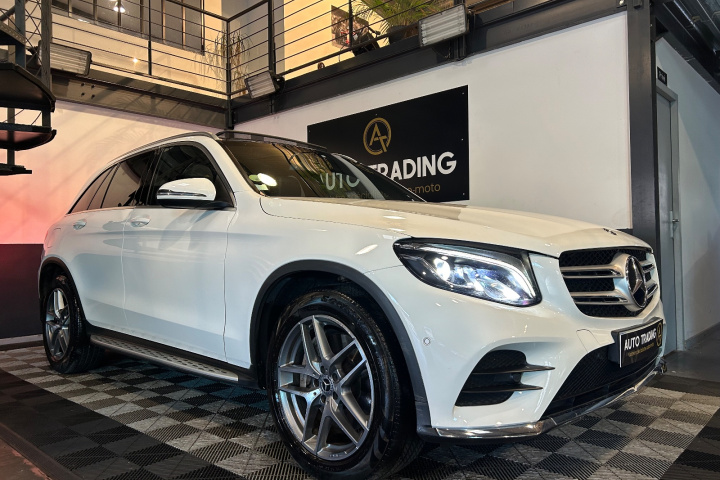 MERCEDES GLC
