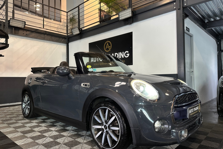 MINI CABRIOLET F57