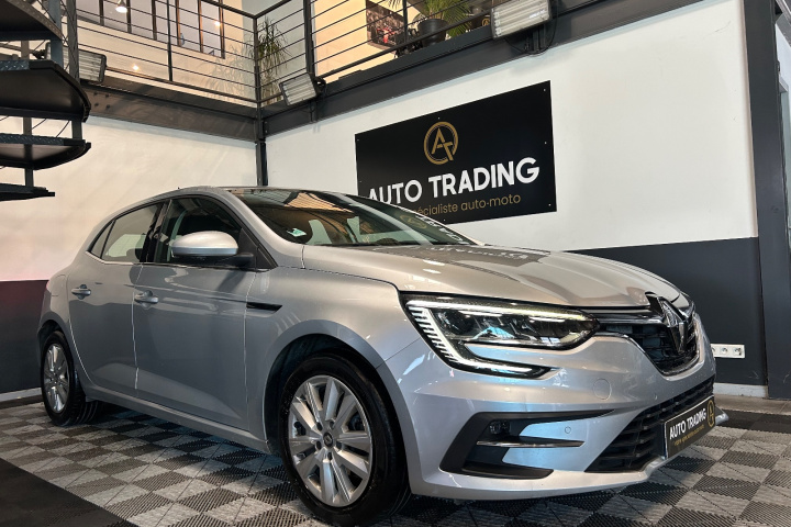 RENAULT MEGANE IV BERLINE