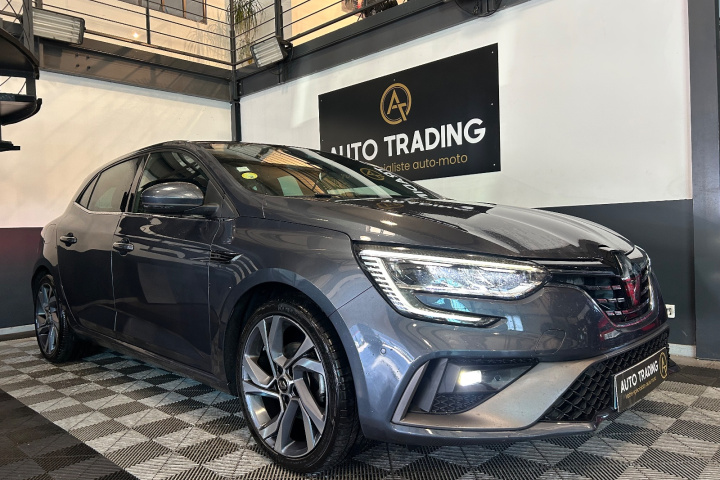 RENAULT MEGANE IV BERLINE