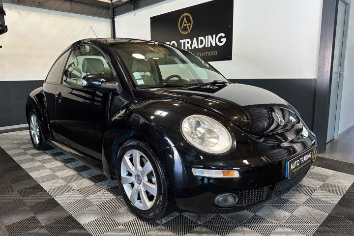 VOLKSWAGEN NEW BEETLE